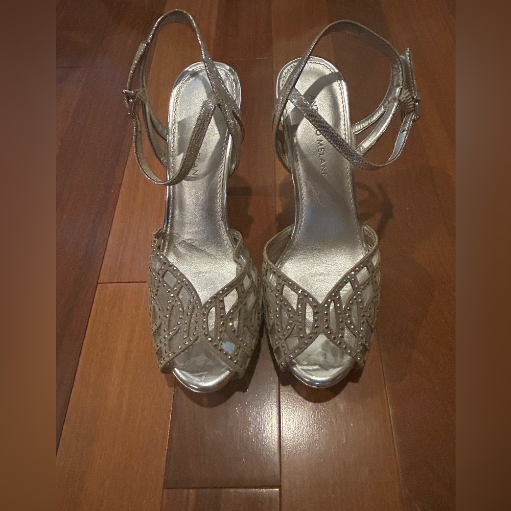 ANTONIO MELANI Silver Strappy Heels